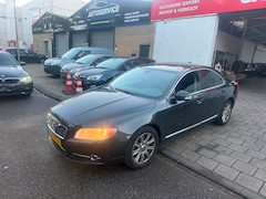 Volvo S80 - 2.0 D3 Momentum BJ 2011 NAVI LEER