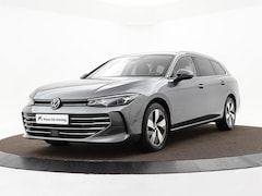 Volkswagen Passat Variant - 1.5 eTSI 150pk DSG Elegance Business · Camera · Wegklapbare Trekhaak · Apple/Android Car P