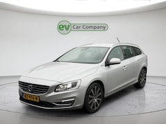 Volvo V60 - 2.4 D5 Twin Engine Special Edition | Trekhaak | Memory Seats | Stoelverwarming | Volleder