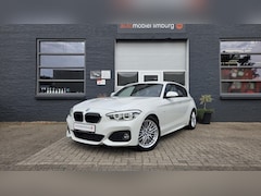 BMW 1-serie - 118i M Sport | LED | PDC V+A | NAVI | VOL LEDER DAKOTA | LICHTPAKKET