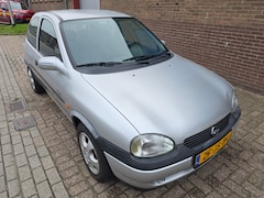 Opel Corsa - Apk 5-4-27 Airco 1.2i-16V Sport Cool