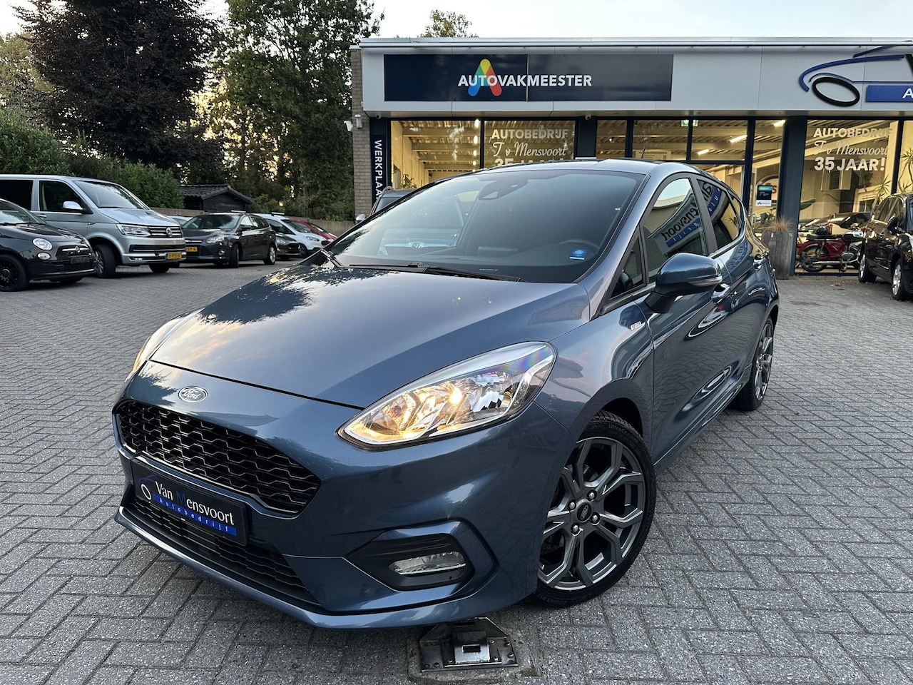 Ford Fiesta - 1.0 EcoBoost Automaat Titanium ST-Line NweDistributie|Navi|CarPlay|DAB|Climate|Rijstrook - AutoWereld.nl
