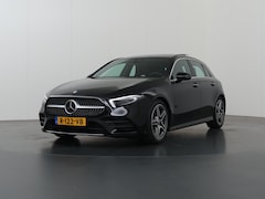 Mercedes-Benz A-klasse - 180 Premium Plus | AMG | Panoramadak | Widescreen | Rijassistentiepakket | Stoelverwarming