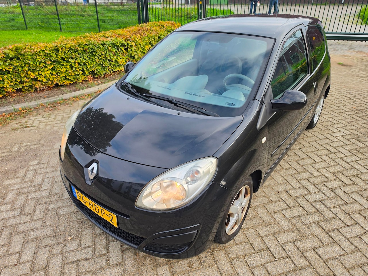 Renault Twingo - 1.2-16V Dynamique AIRCO NAP NIEUWE APK - AutoWereld.nl