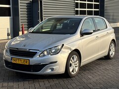 Peugeot 308 - 1.2 VTi Active | Navigatie | Trekhaak | Schadeauto