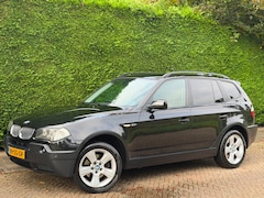 BMW X3 - 2.0i Introduction RIJDTGOED/AIRCO/LEER/NAVI/APK 3-27