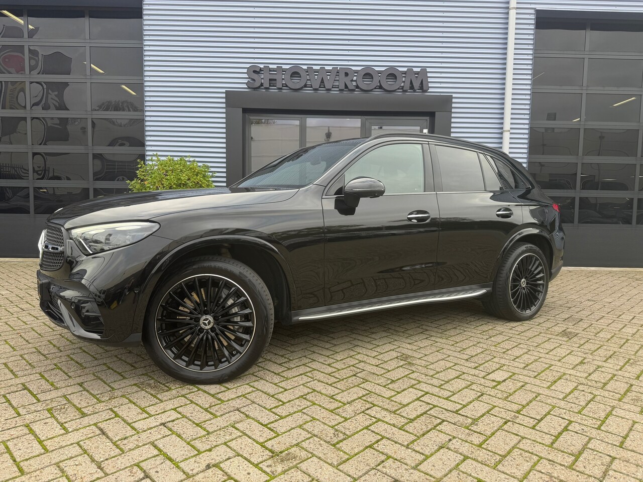 Mercedes-Benz GLC-klasse - 300e 4MATIC AMG Line PANO|LEDER|MEMORY|360CAMERA|ACC|STANDKACHEL|APPLECARPLAY|20INCH - AutoWereld.nl