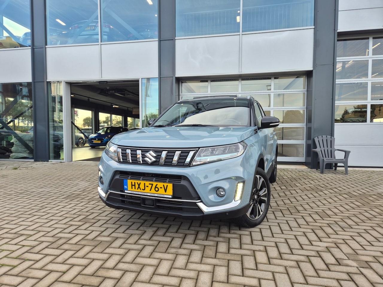 Suzuki Vitara - 1.4 Boosterjet Style Hybrid AllGrip 4x4 Panodak! - AutoWereld.nl