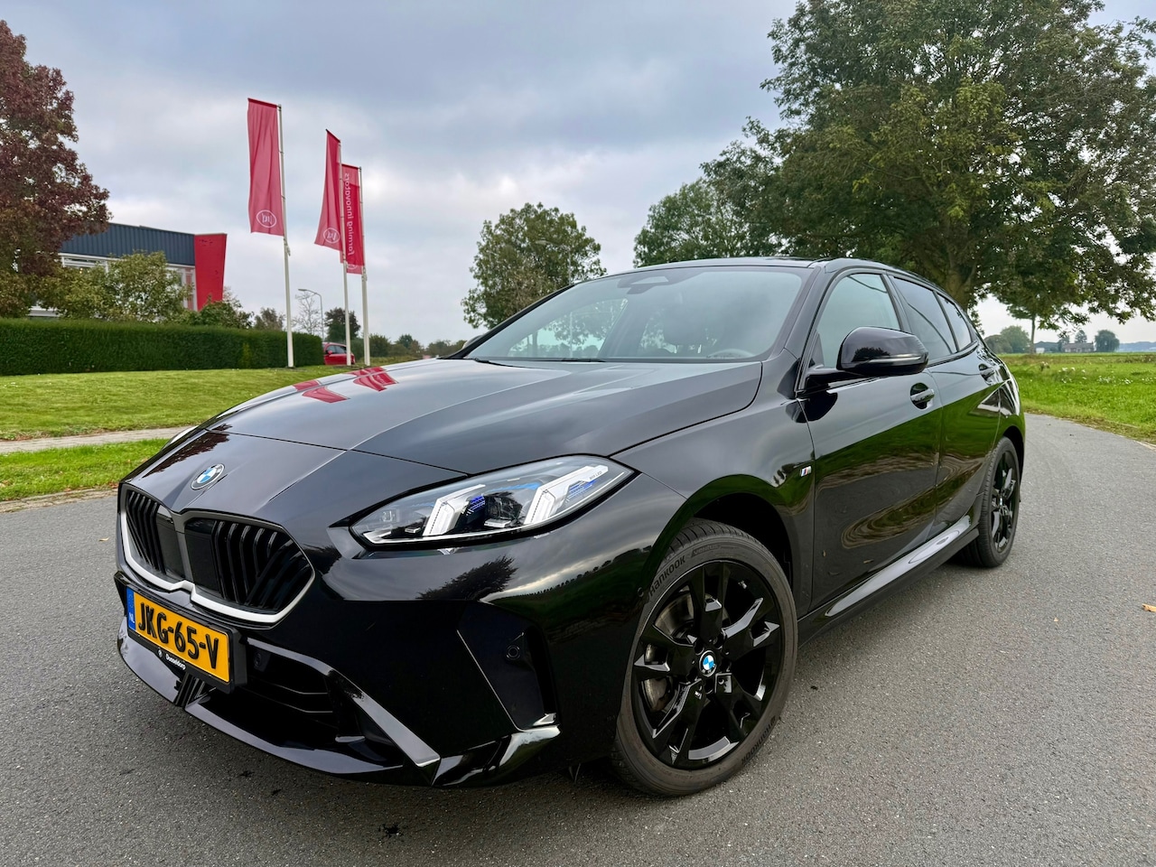 BMW 1-serie - 120 M Sport Design Edition ACC/CAM/KUIPSTOELEN - AutoWereld.nl
