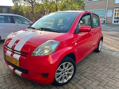 Daihatsu Sirion 2 - 1.0-12V Premium