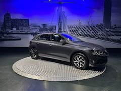 Volkswagen Polo - 1.0 TSI Life Business * AppConnect*LED*Camera*PDCV&A*Cruise