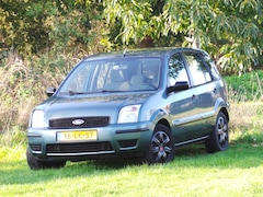 Ford Fusion - 1.4-16V Core ( 70.000 + INRUIL MOGELIJK )