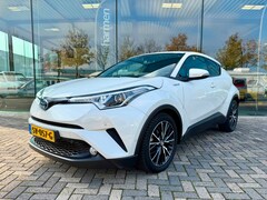 Toyota C-HR - 1.8 Hybrid Style, NAP, Camera, JBL, KeyLess, Trekhaak