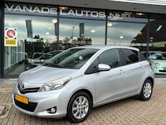 Toyota Yaris - 1.3 VVT-i Now 5Drs Airco Camera LM-Velgen Dealeronderhouden