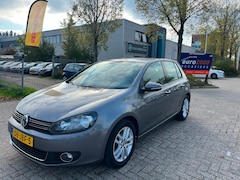 Volkswagen Golf - 1.4 TSI Highline - CAMERA - ALCANTARA - NAP