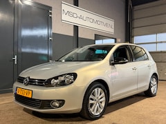 Volkswagen Golf - 1.2 TSI Apple Carplay Stoelverwarming Onderhouden