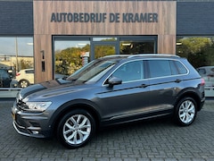 Volkswagen Tiguan - 2.0 TSI 4Motion Highline