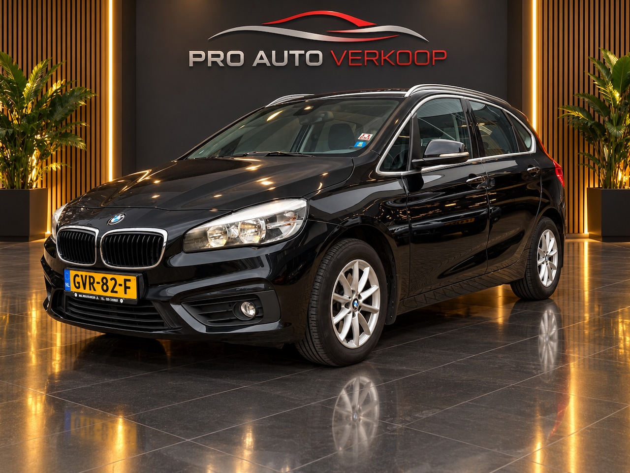 BMW 2-serie Active Tourer - 218i Essential Bots assit_Trekh_Cuise_Stoelverw - AutoWereld.nl