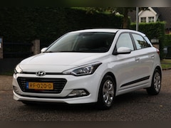 Hyundai i20 - 1.0 T-GDI Comfort | NAVI | CLIMA | CRUISE | CAMERA | ZEER MOOIE GOED ONDERHOUDEN AUTO |