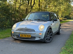 MINI 3-Deurs - 1.6 Cooper Chili | Cruise control + Stoelverwarming Nu € 1.499,