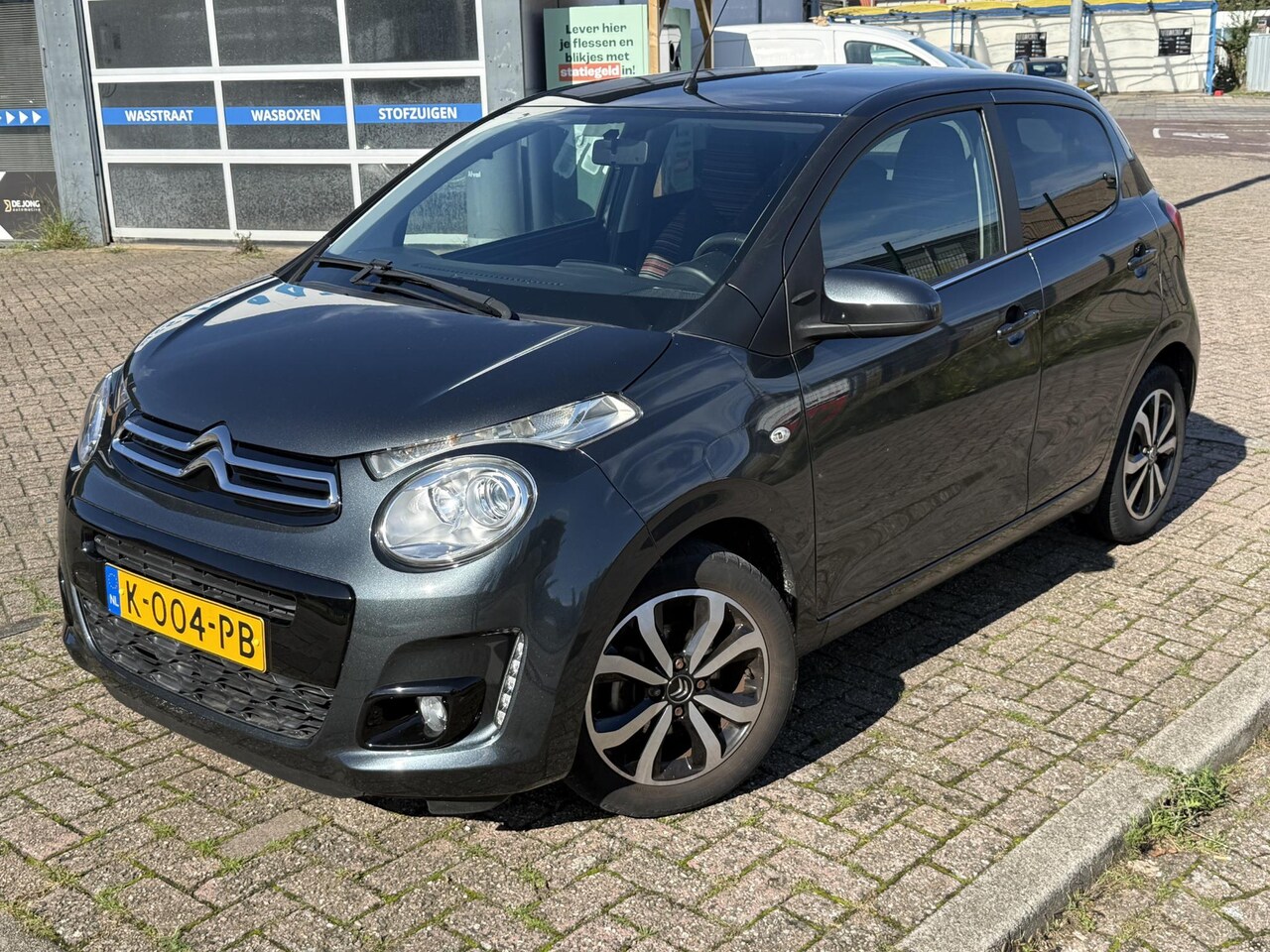 Citroën C1 - 1.0 VTi Shine ALL-INRIJKLAARPRIJS/Camera/Clima/Navigatie/Parkeersensoren - AutoWereld.nl