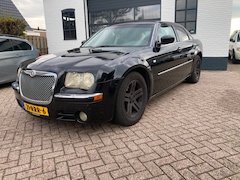 Chrysler 300C - 3.5 V6 Bj 2008, Leer, APK TOT 07-2027 inruil is mogelijk
