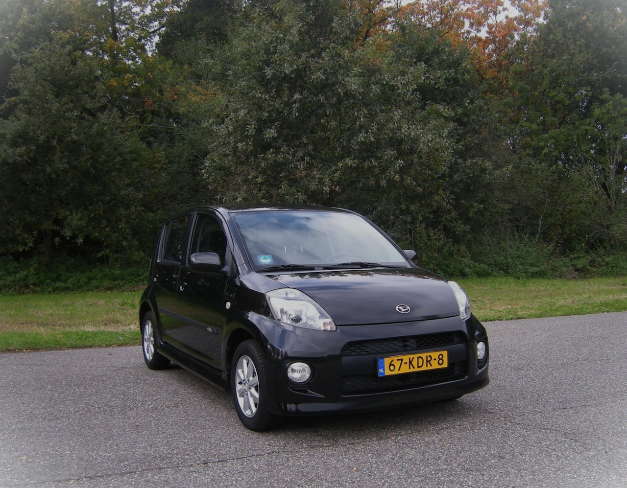 Daihatsu Sirion 2 - 1.5-16V Sport 1.5 (105 PK ) . Airco . Trekhaak . Elec ramen en spiegels . enz - AutoWereld.nl