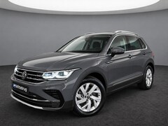 Volkswagen Tiguan - 1.4 TSI eHybrid 245PK Elegance / Panoramadak / Zwenkbare Trekhaak / Zwart Leer / Memory Se