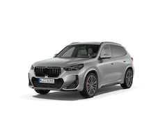 BMW X1 - xDrive25e | M Sportpakket Pro | Innovation Pack | Comfort Pack | Travel Pack | Trekhaak