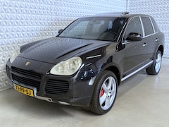 Porsche Cayenne - 4.5 Turbo / TIKT EN LOOPT NIET GOED (2004)