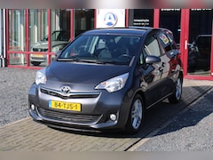 Toyota Verso S - 1.3 VVT-i Dynamic AUTOMAAT CAMERA AIRCO TREKHAAK
