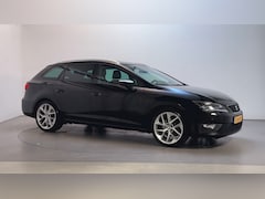 SEAT Leon ST - 1.4 TSI Style FR Leder-Stof Parkeersensoren Stoelverwarming
