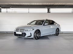 BMW 3-serie - Sedan 330e M Sport | Trekhaak