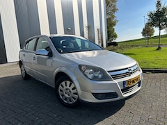 Opel Astra - 1.6 Cosmo Nw APK-Airco-Cruise-Elekpakket-Trekhaak