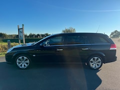 Opel Vectra Wagon - 1.8-16V Executive
