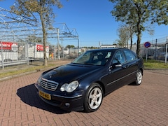 Mercedes-Benz C-klasse - 220 CDI Avantgarde automaat