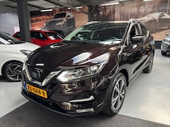 Nissan Qashqai - 1.2 N-Connecta / Camera / Navigatie