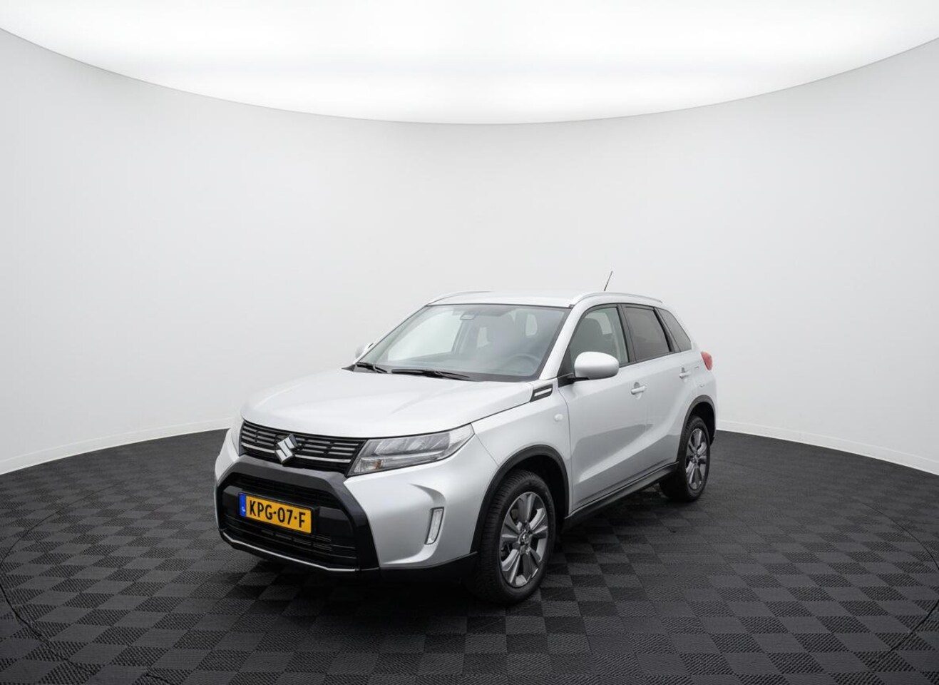 Suzuki Vitara - 1.4 Boosterjet Smart Hybrid Select AUTOMAAT - AutoWereld.nl
