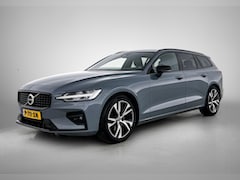 Volvo V60 - 2.0 B4 Plus Dark 1e Eigenaar | Origineel Nederlands Voertuig | Automaat | Trekhaak | Achte