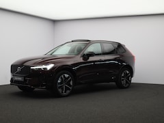Volvo XC60 - 2.0 T6 Plug-in hybrid AWD Ultra Dark / Trekhaak / Luchtvering / Panorama dak / 360 camera