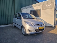 Hyundai i10 - 1.1 i-Motion - RECENT NIEUWE DISTRIBUTIERIEM - AIRCO - VOLLEDIGE ONDERHOUD
