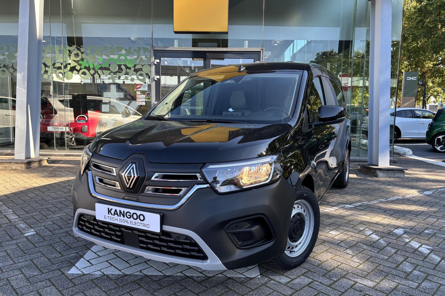 Renault Kangoo - Extra L2 44 kWh | nieuwe voorraad | trekhaak met Trailer Sway Assist (met 13-polige stekke - AutoWereld.nl