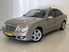 Mercedes-Benz E-klasse - 230 Avantgarde / V6 / Schuifdak / Xenon / Trekhaak