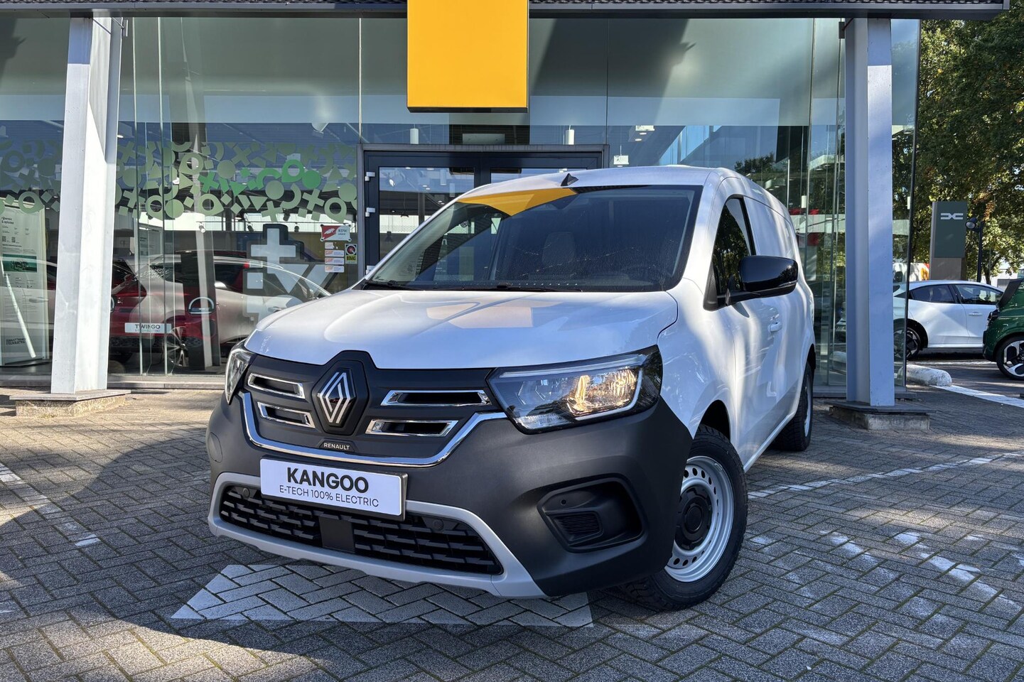 Renault Kangoo - Extra L2 44 kWh | nieuwe voorraad | trekhaak met Trailer Sway Assist (met 13-polige stekke - AutoWereld.nl