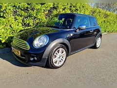 MINI 3-Deurs - 1.6 Cooper Westminster Leer Navi Airco