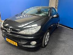 Peugeot 206 CC - 1.6-16V Nieuwe APK