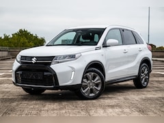 Suzuki Vitara - 1.4 Boosterjet Smart Hybrid Select | Automaat | Airco/Clima | Adaptive Cruise Control | Ca