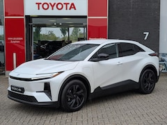 Toyota C-HR - C-HR+ First Edition 77 kWh NIEUW & DIRECT LEVERBAAR STOEL/STUURWIELVERWARMING WARMTEPOMP P