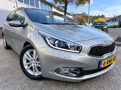 Kia Cee'd Sportswagon - 1.6 GDI Super Pack Premium Autom Pano