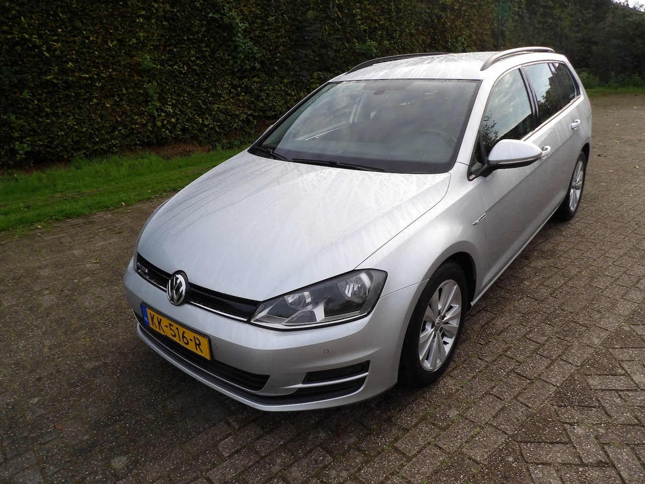 Volkswagen Golf Variant - 1.0 TSI Comfortline navi airco riem vv bij 182.060 2024 - AutoWereld.nl